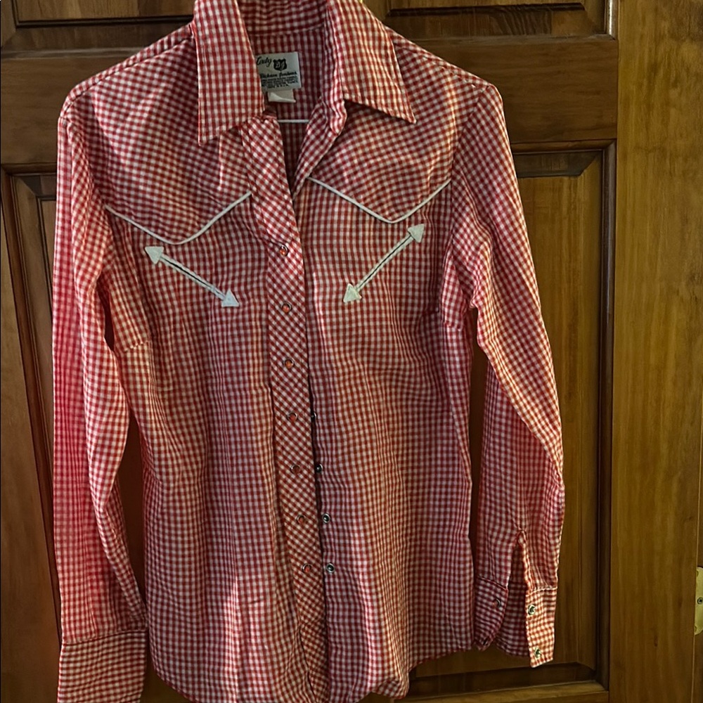 Vintage ladies red/white checkered button down